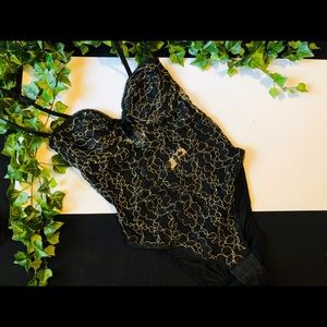 ✨VINTAGE VICTORIA SECRET BODYSUIT✨